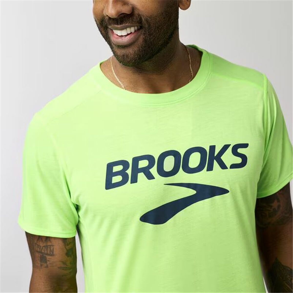Menâs Short Sleeve T-Shirt Brooks Distance Sleeve 3.0 Green