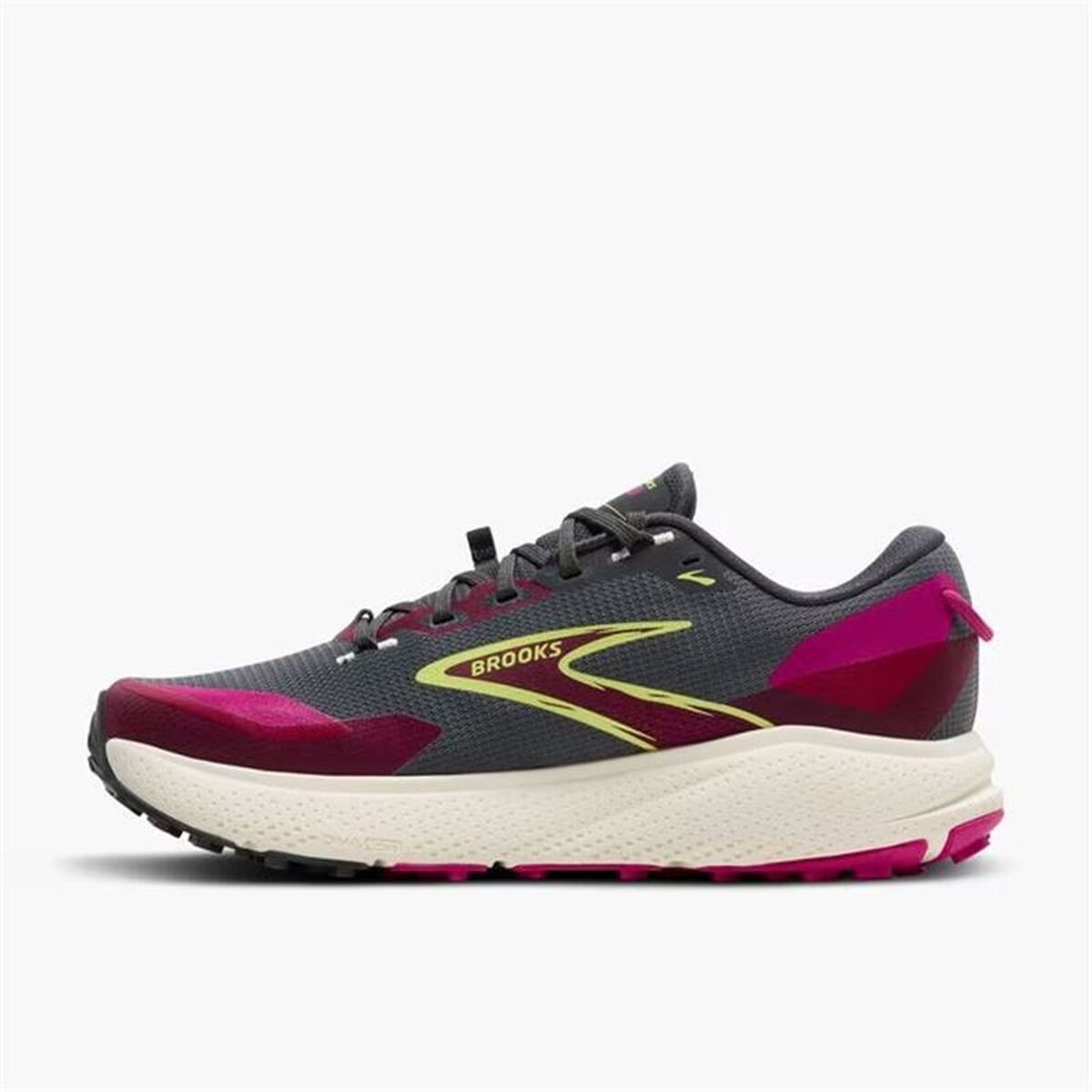 Trail running shoes for women Brooks Divide 6 Fuchsia