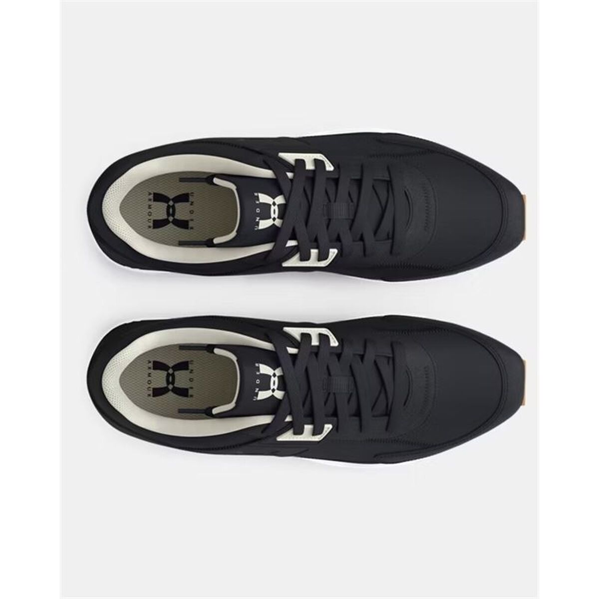 Sports Trainers for Women Under Armour Essential Runner Black