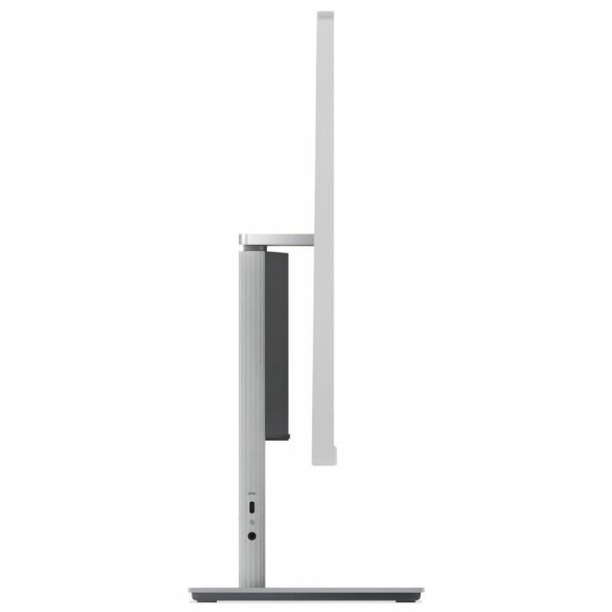Afbeeldingen van All in One Lenovo 27" Intel Core i7-13620H 16 GB RAM 512 GB SSD