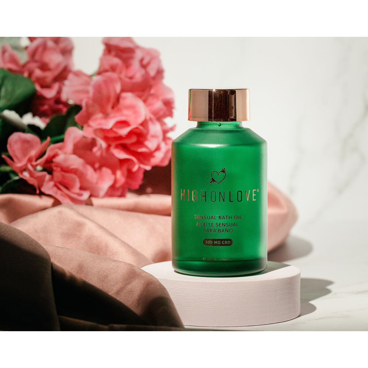 Vonios aliejus High on Love Sensual 100 ml CBD