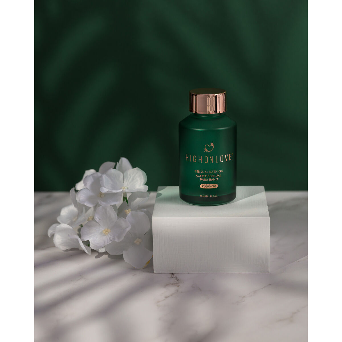 Vonios aliejus High on Love Sensual 100 ml CBD