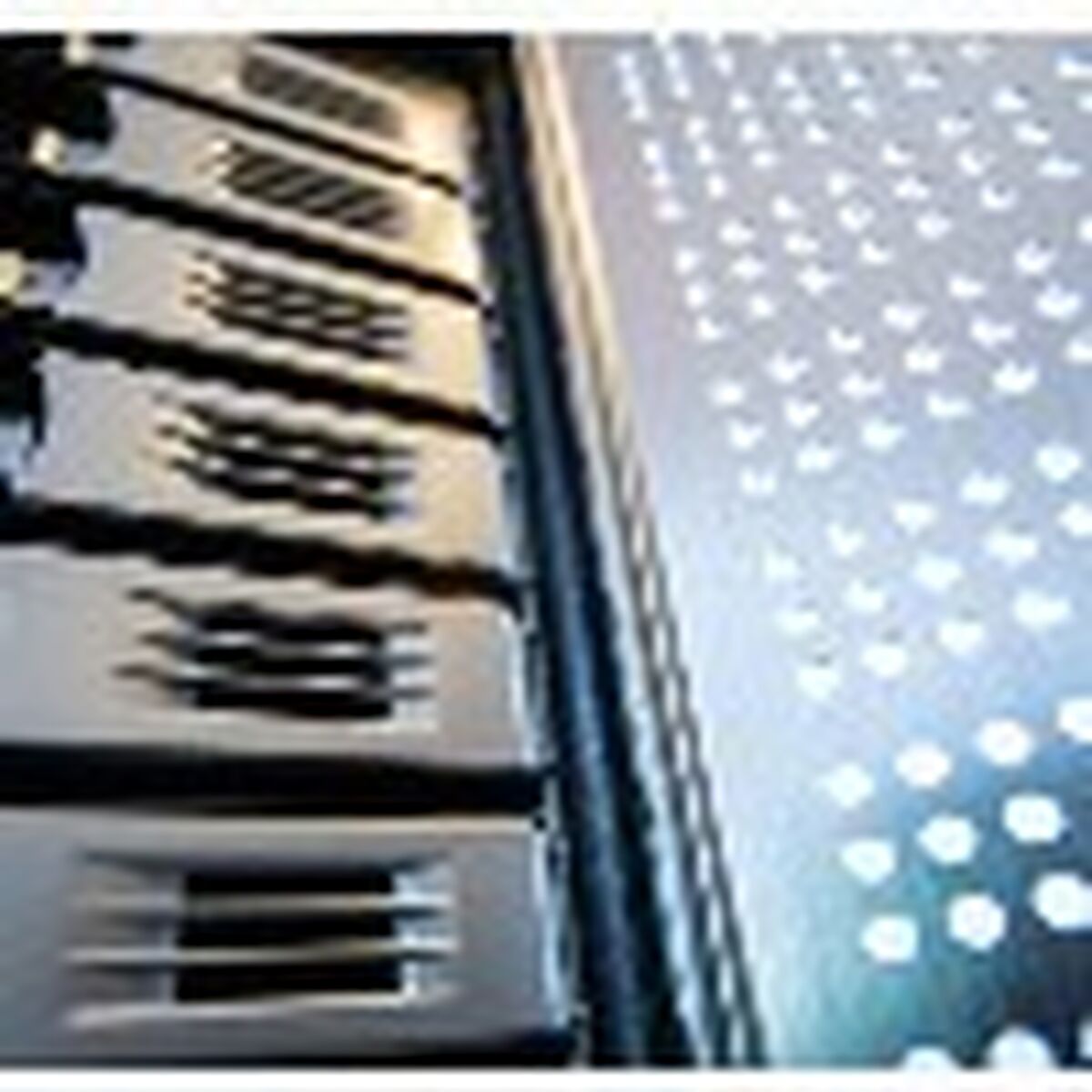 Picture of Hard Drive Western Digital WD201KFGX 20 TB