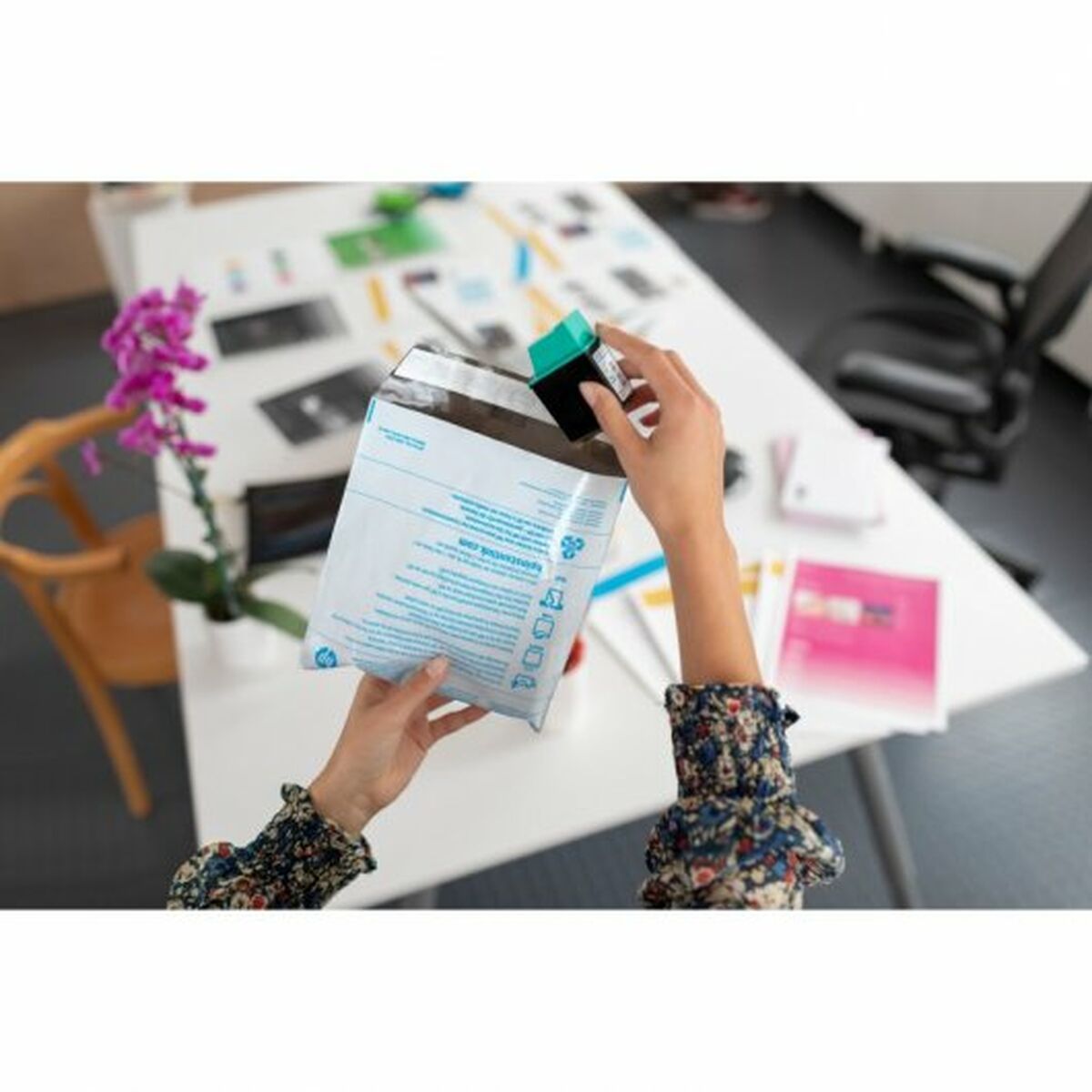 Afbeeldingen van Original Ink Cartridge HP L0S70AE Black
