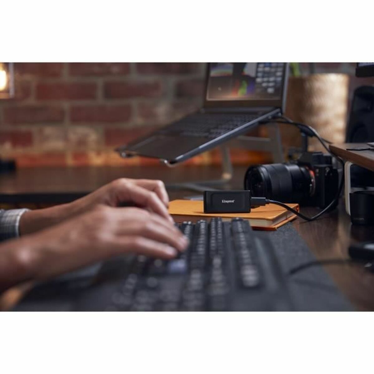 Picture of External Hard Drive Kingston SXS1000/2000G 2 TB SSD