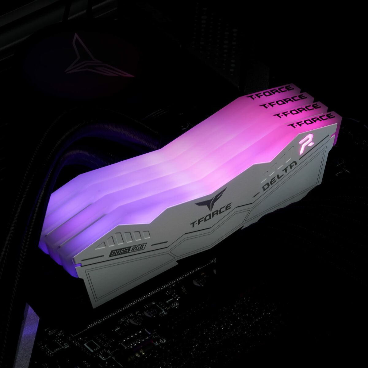 Afbeeldingen van RAM Memory Team Group Delta RGB DDR5 32 GB DDR5 SDRAM DDR5 6000 MHz