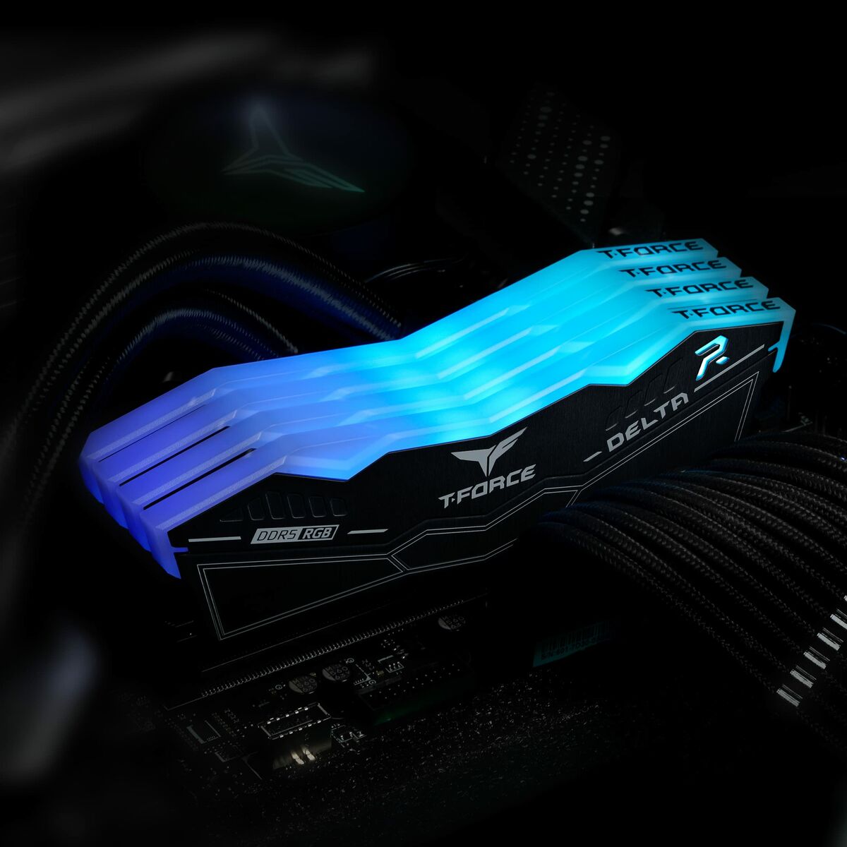 Afbeeldingen van RAM Memory Team Group FF3D532G6000HC30DC01 32 GB DDR5 SDRAM DDR5