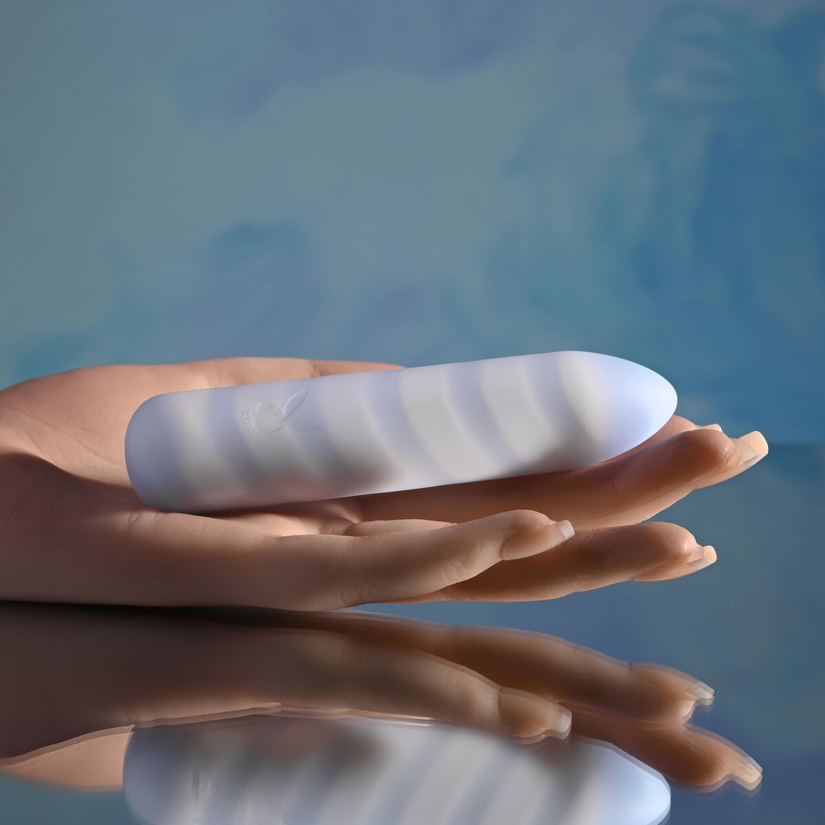 Vibrátor Evolved Playboy Modrý Bílý