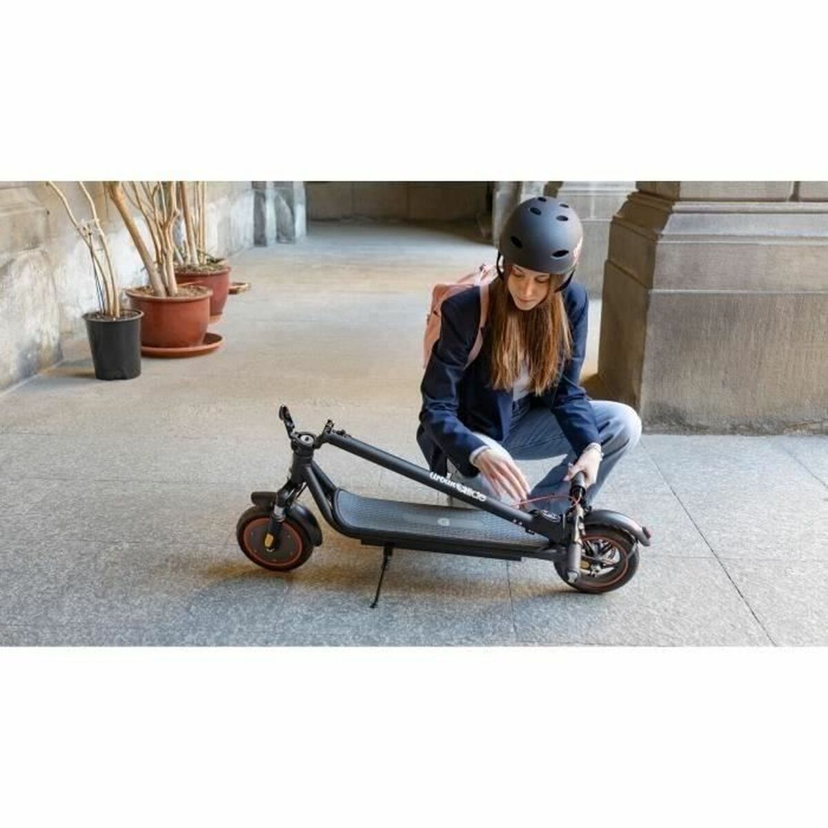 Afbeeldingen van Electric Scooter Urbanglide 85 PLUS Black 350 W 25 km/h