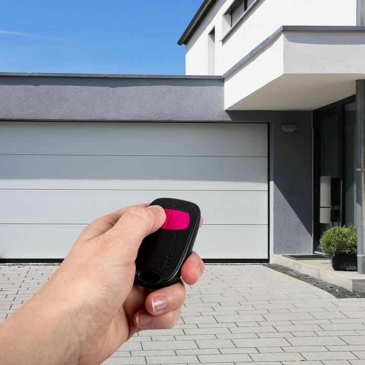 Afbeeldingen van Universal Remote Control SCS SENTINEL SimplyControl Black Fuchsia 40 m