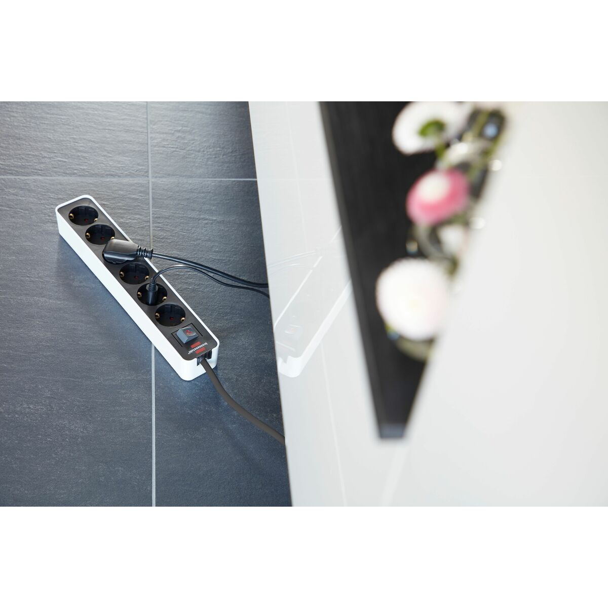3-socket plugboard with power switch Brennenstuhl Ecolor 3600 W (1,5 m)