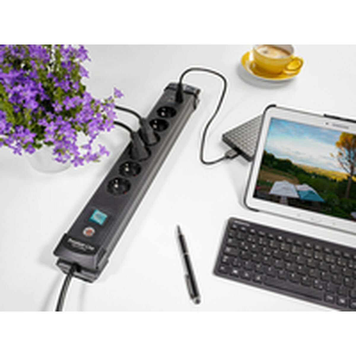 Afbeeldingen van Power Socket - 6 Sockets with Switch Brennenstuhl Premium-Line 3600 W (3 m)