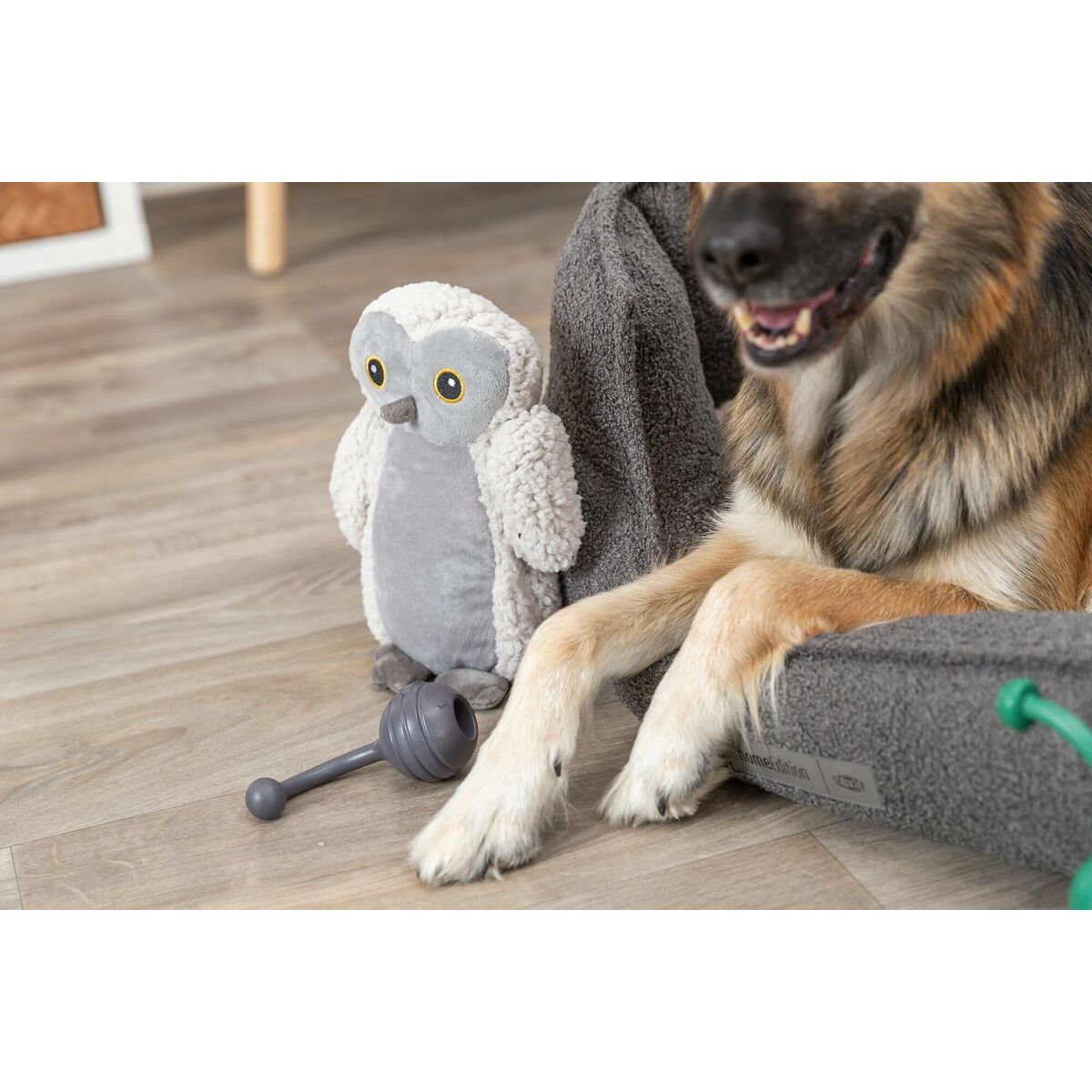 Soft toy for dogs Trixie Emily Polyester Plush Owl 28 cm, view 3