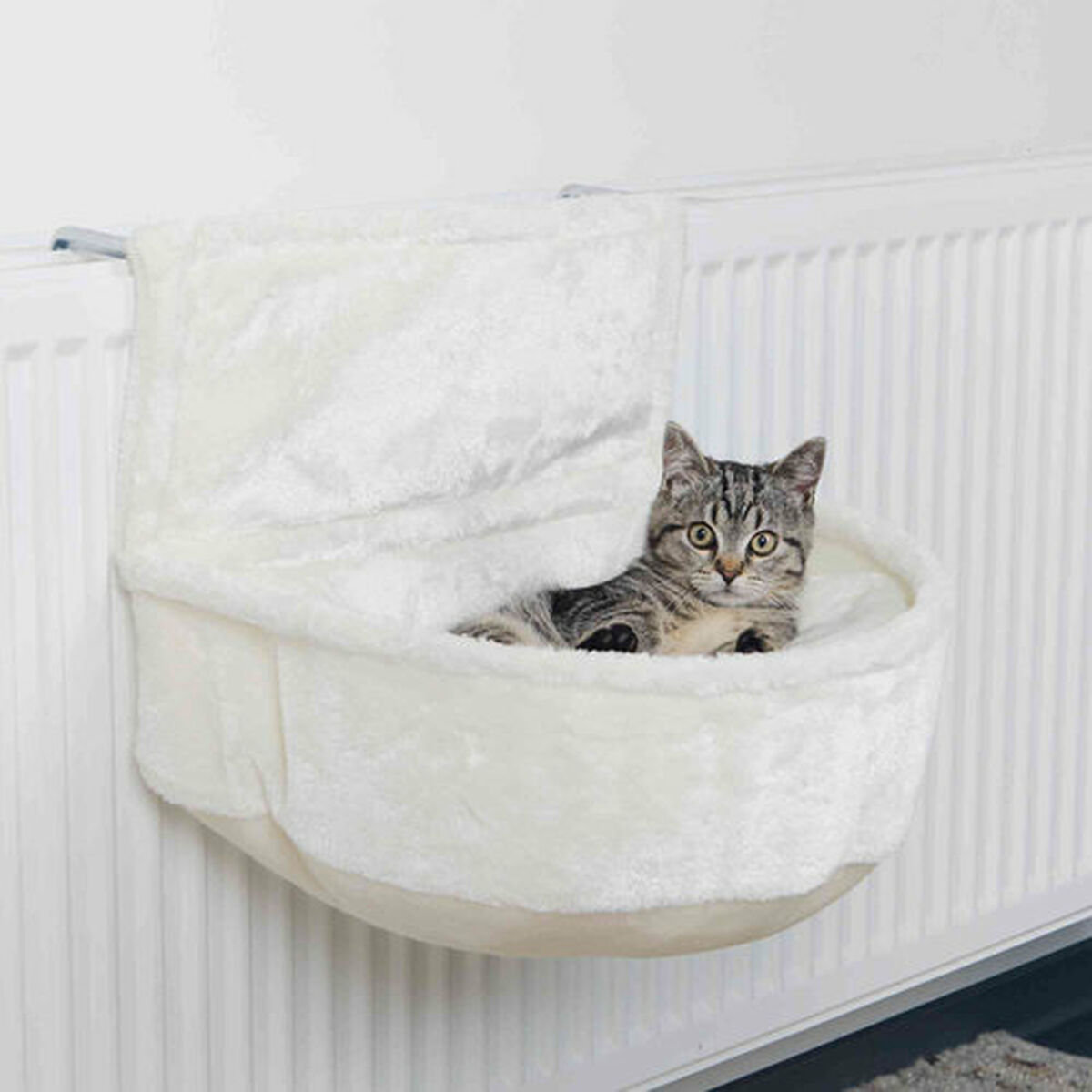 Cat Bed Trixie White 13 cm 45 x 13 x 33 cm Radiator, view 3