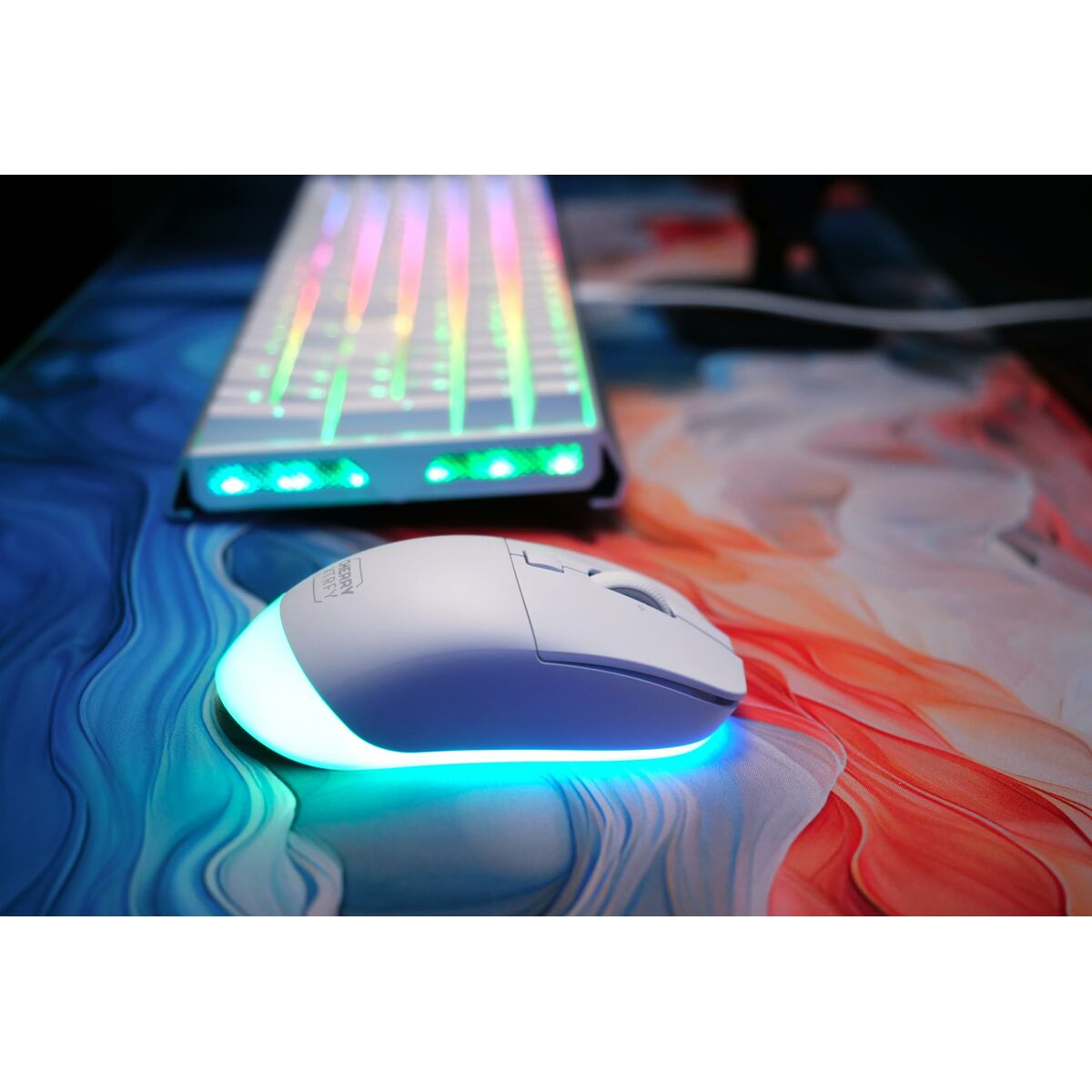 Afbeeldingen van Mouse Cherry White 12000 dpi