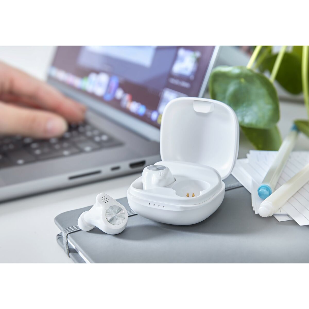 Headphones INTENSO 3720202 White