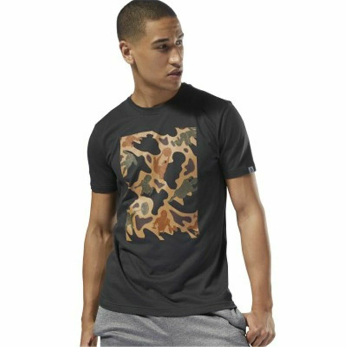 Heren-T-Shirt met Korte Mouwen Reebok Sportswear Training Camouflage Zwart