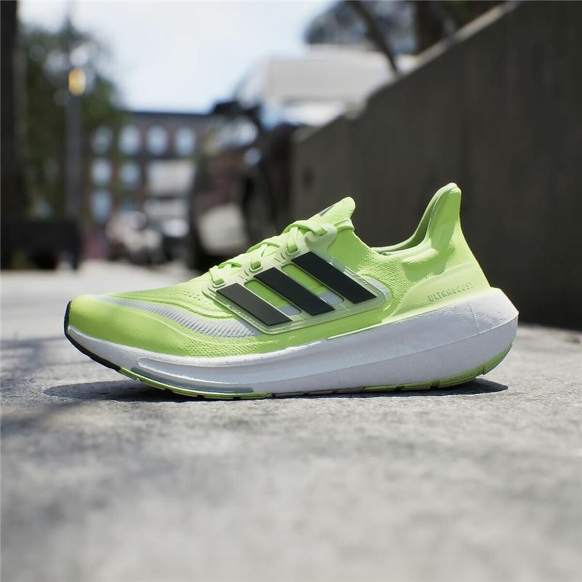 Image secondaire de Chaussures de Sport pour Homme Adidas Ultraboost Light Jaune