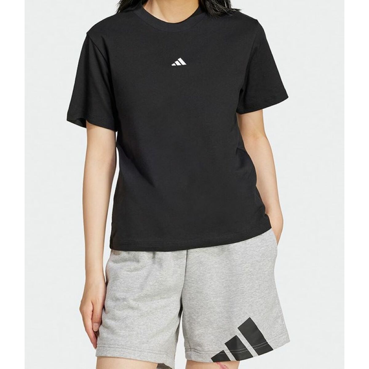 Image secondaire de T-shirt à manches courtes femme Adidas W SL SJ T JC5943 Noir