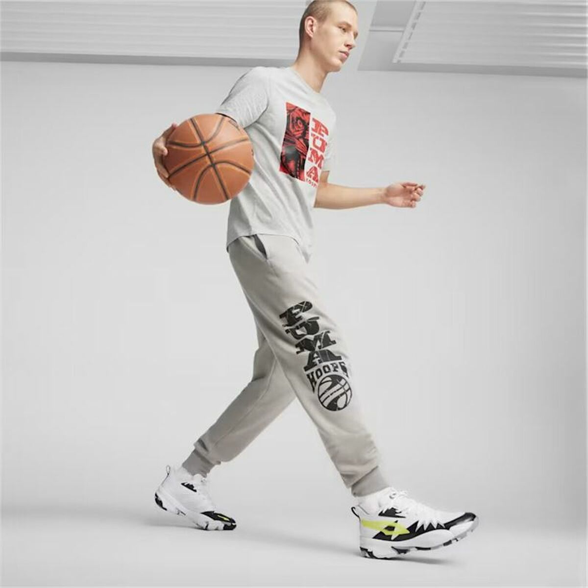Heren-T-Shirt met Korte Mouwen Puma The Hooper 3 Lichtgrijs