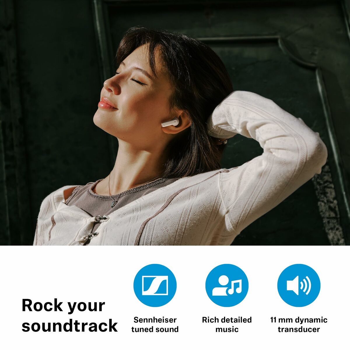 Picture of Headphones Sennheiser SV700430 Black