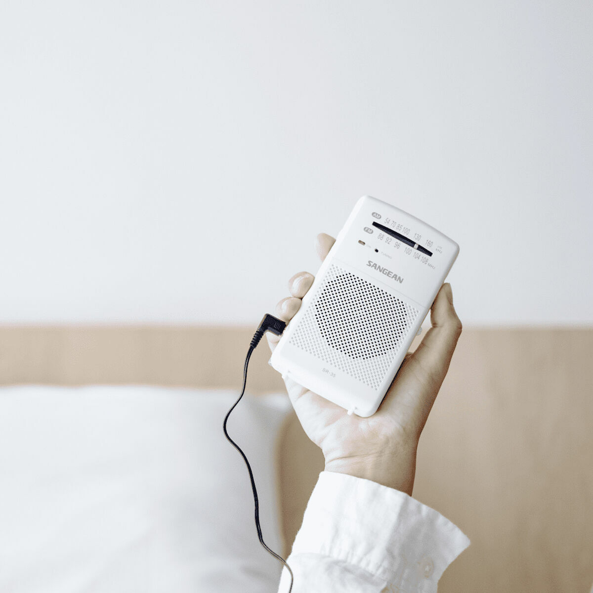 Afbeeldingen van Radio Sangean SR35W BLANCO White Black