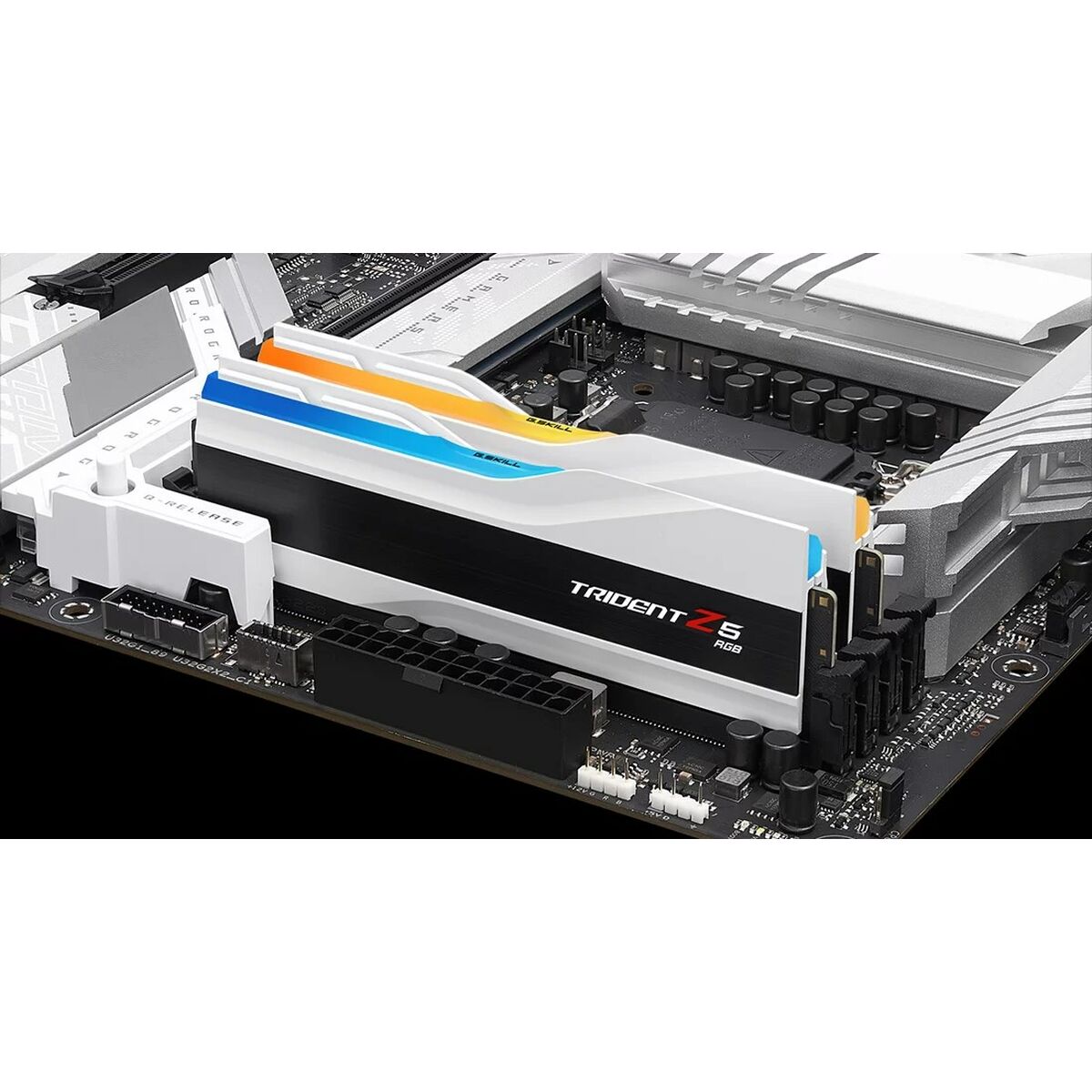Afbeeldingen van RAM Memory GSKILL F5-6000J3636F32GX2-TZ5RW 64 GB DDR5 6000 MHz CL36