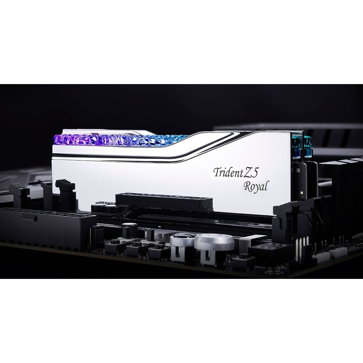 Afbeeldingen van RAM Memory GSKILL F5-6800J3445G32GX2-TR5S