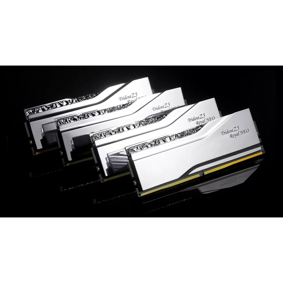 Afbeeldingen van RAM Memory GSKILL Trident Z5 Royal Neo F5-6000J3036F48GX2-TR5NS 96 GB DDR5 cl30