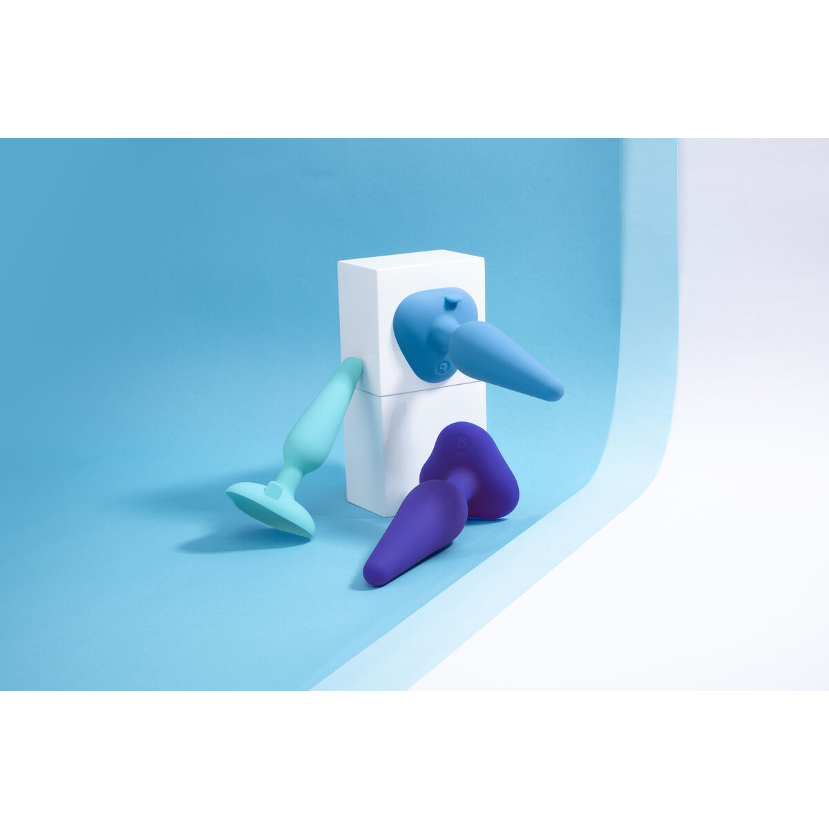 Neonově růžový malý nabíjecí anální kolík B-Vibe Modrý (10 cm) (12 cm)