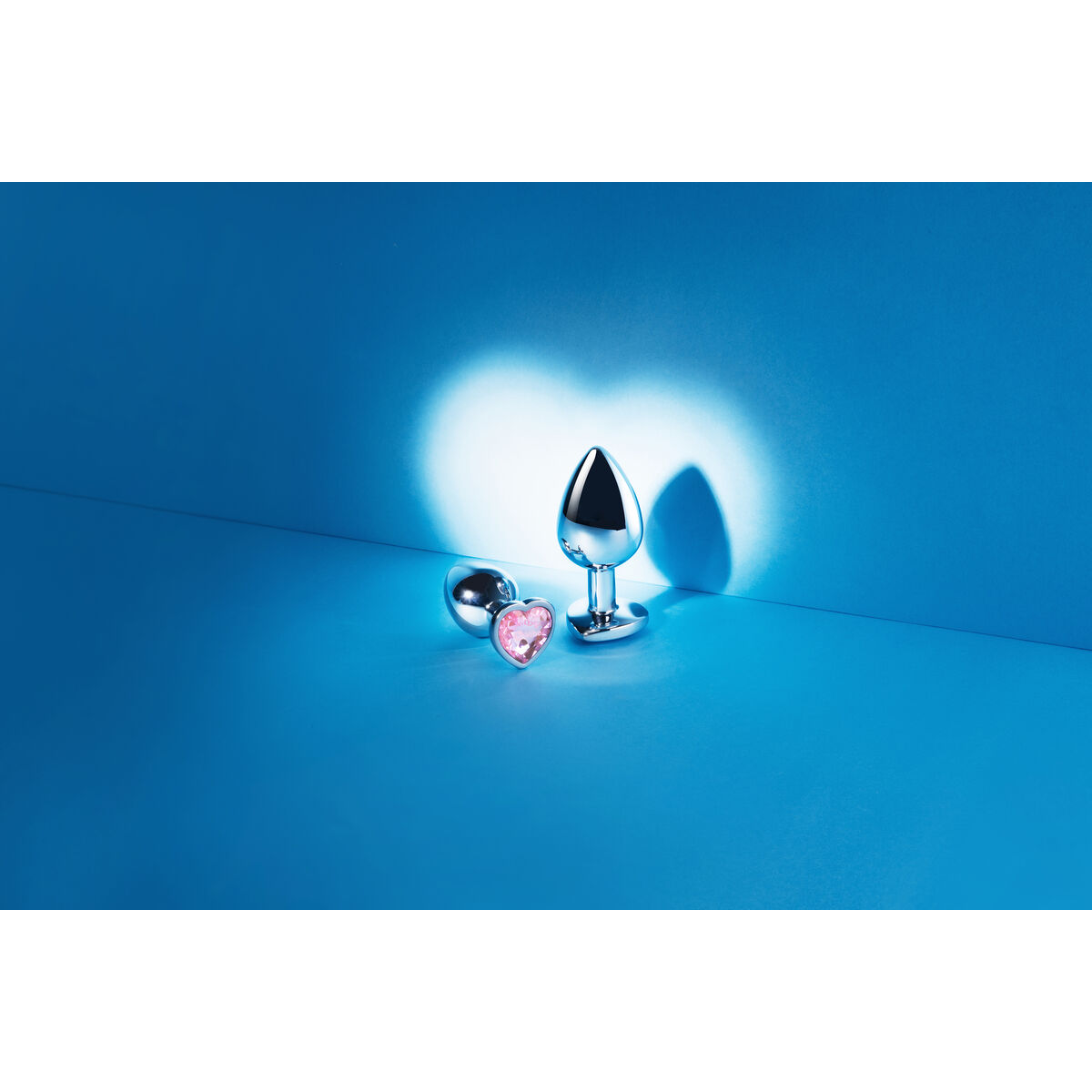 Anální kolík B-Vibe Stříbřitý