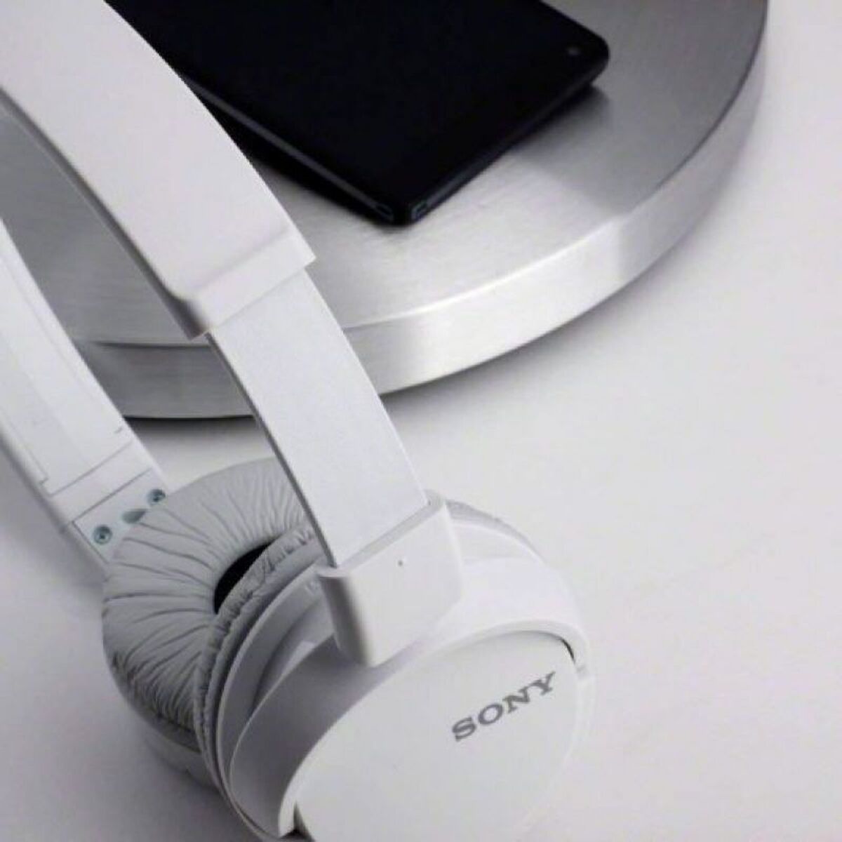 Headphones with Microphone Sony MDR-ZX110AP White