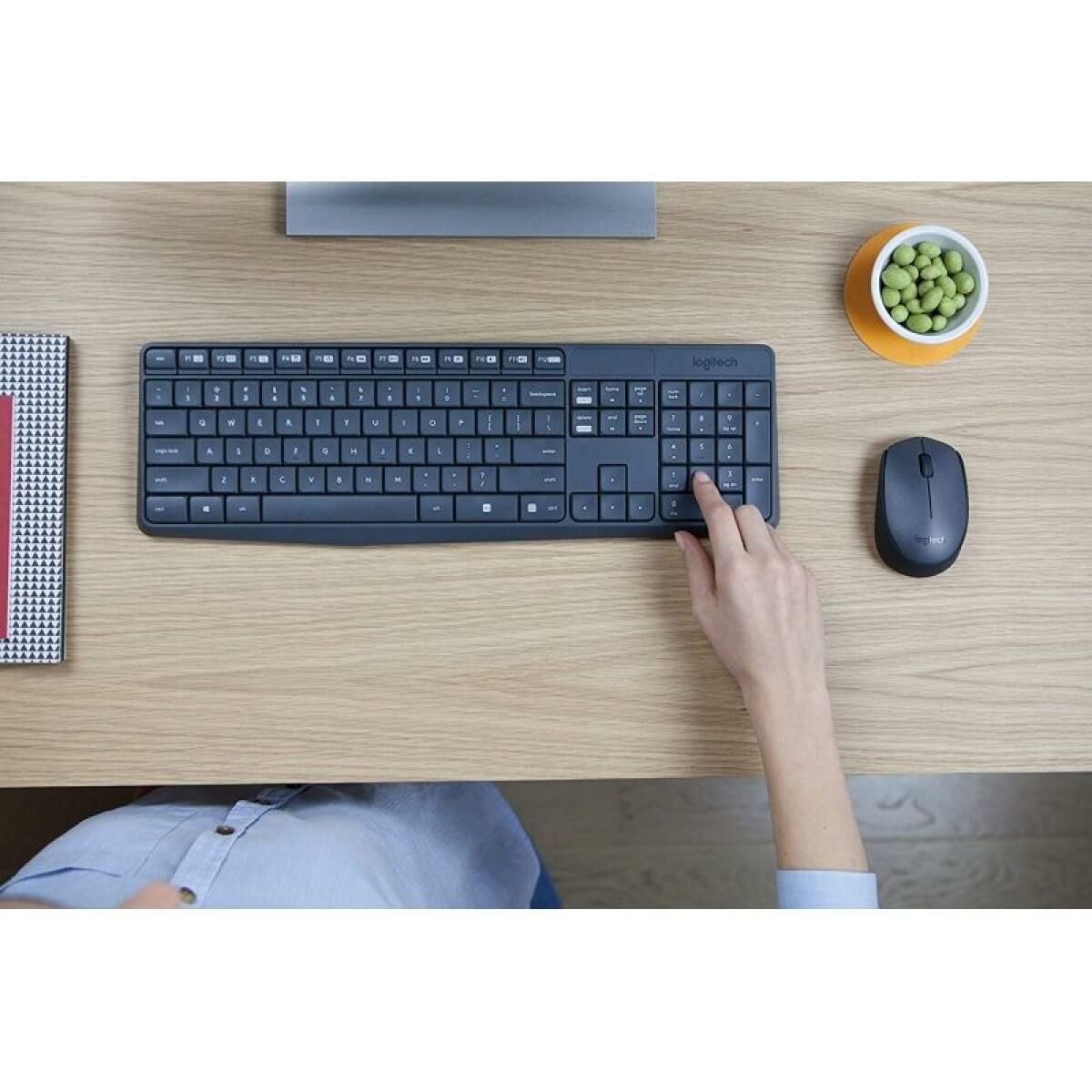 Obrazek Keyboard and Wireless Mouse Logitech 920-007919 Black Grey Spanish Qwerty