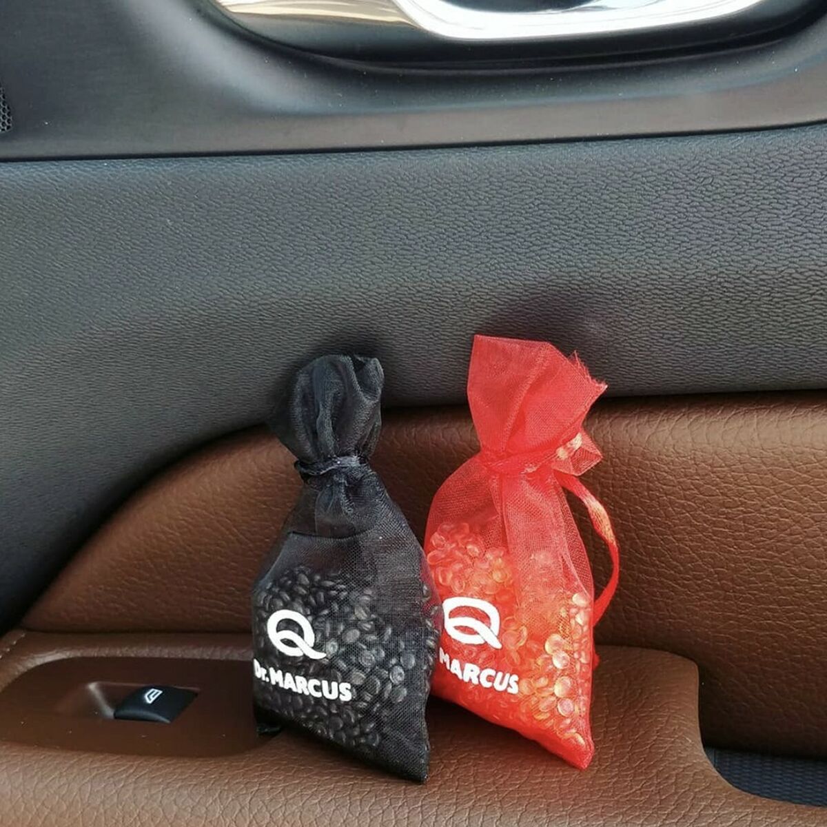 Auto luchtverfrisser Dr Marcus Fresh Bag black Geur Zakje