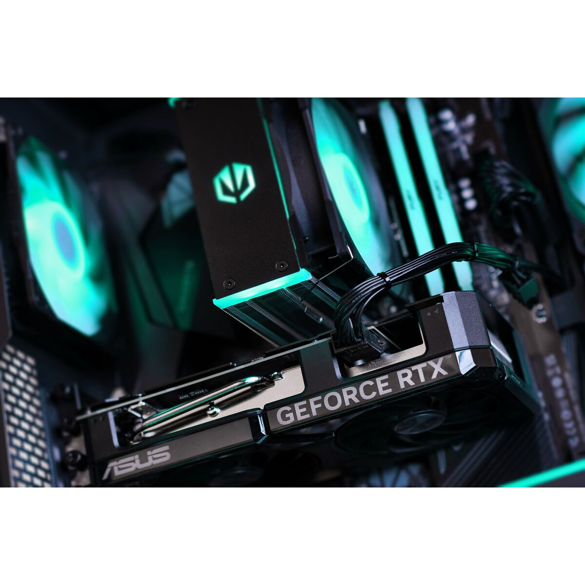 Afbeeldingen van Desktop PC Actina KOMACNGIP0015 AMD Ryzen 5 5600X 32 GB RAM 1 TB SSD AMD Radeon RX 6600