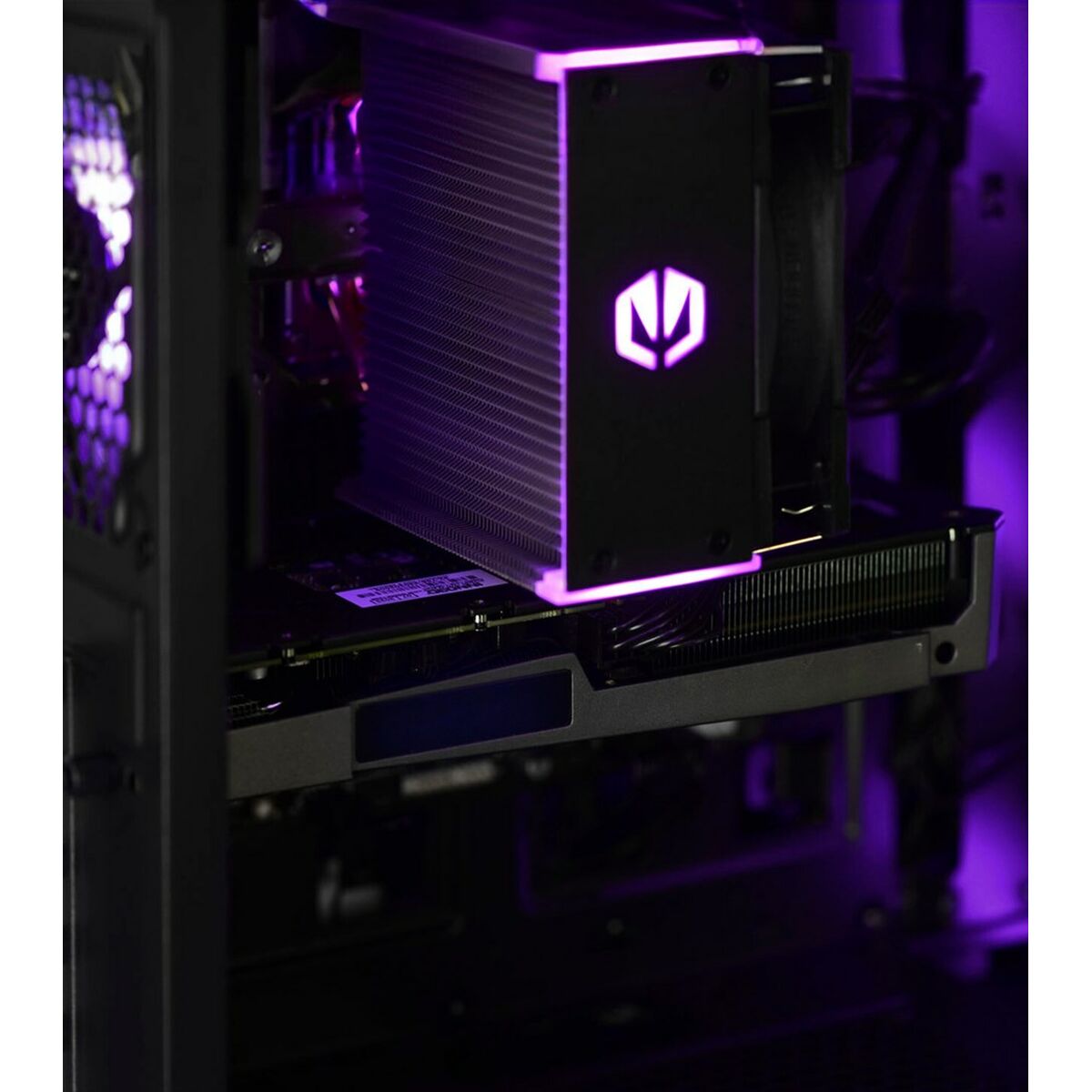 Afbeeldingen van Desktop PC Actina 32 GB RAM 1 TB SSD AMD Radeon RX 7700 xt