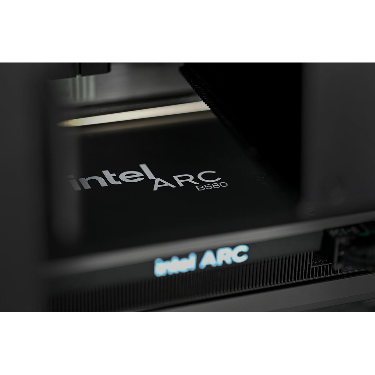 Afbeeldingen van Desktop PC Actina KOMACNGIP0175 32 GB RAM 1 TB SSD