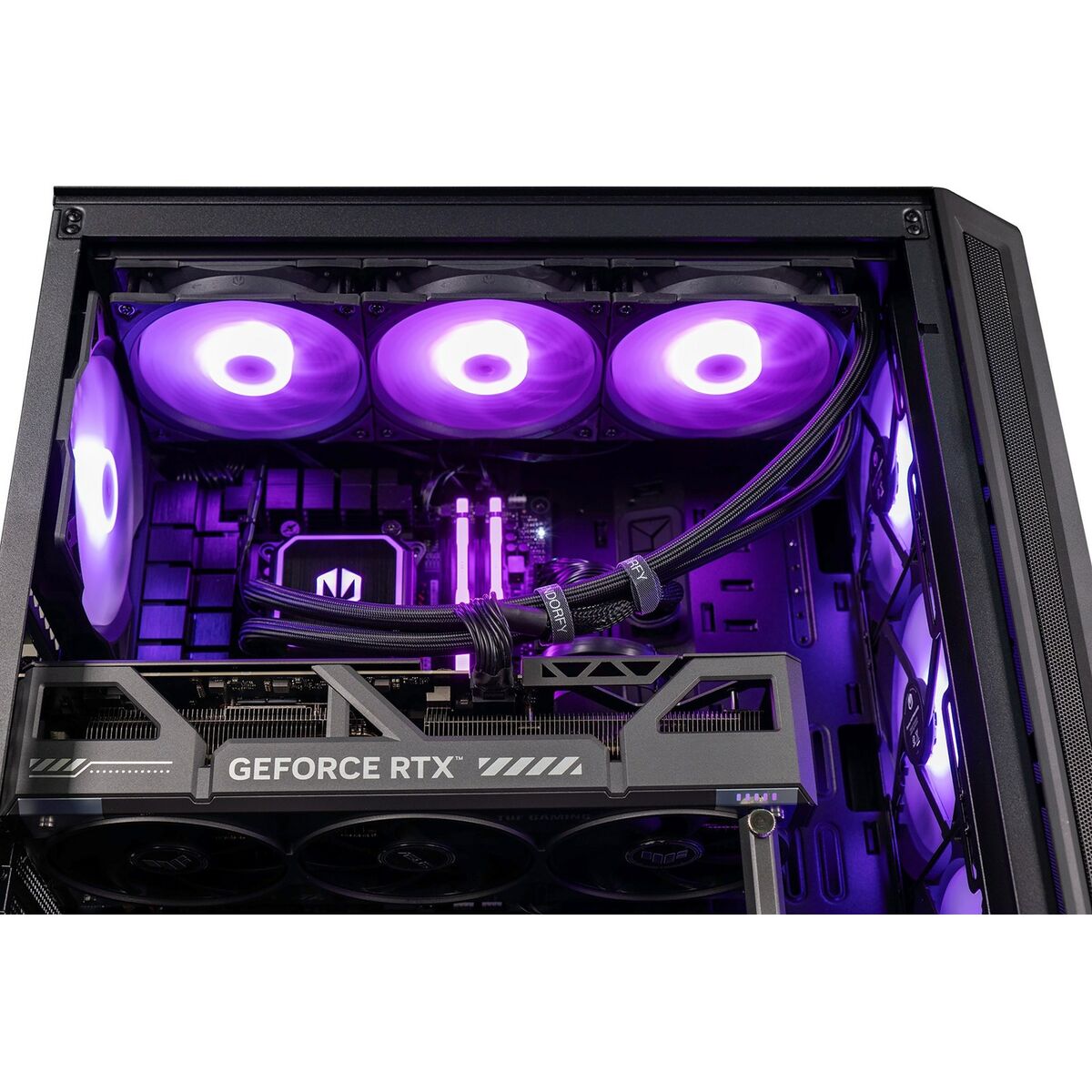 Afbeeldingen van Desktop PC Actina 32 GB RAM 2 TB SSD AMD Ryzen 7 9800X3D