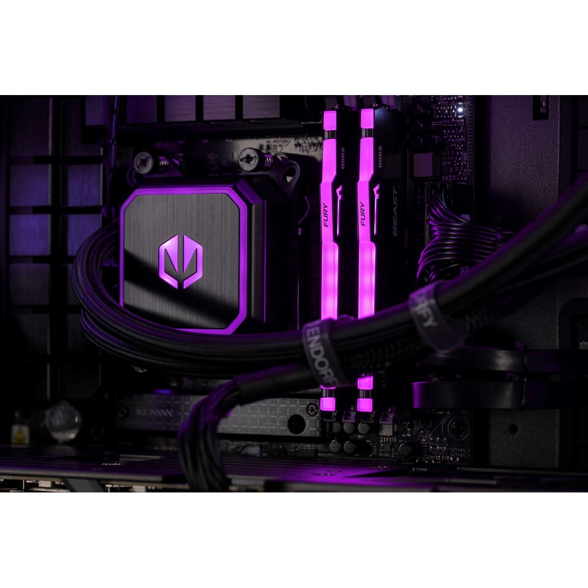 Afbeeldingen van Desktop PC Actina 32 GB RAM 2 TB SSD AMD Ryzen 7 9800X3D