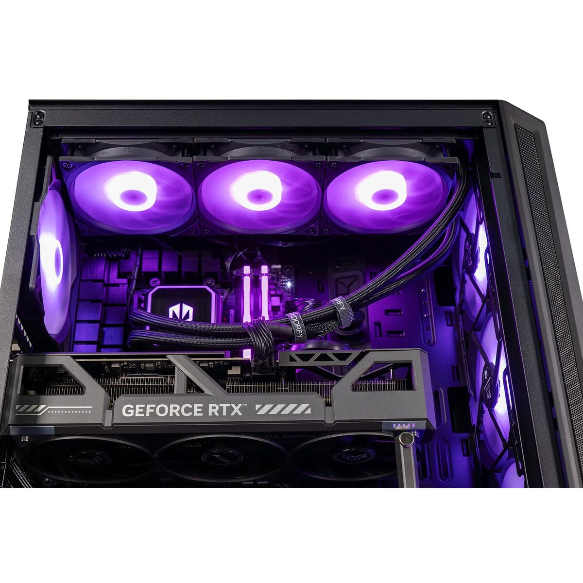 Afbeeldingen van Desktop PC Actina 32 GB RAM 2 TB SSD AMD Ryzen 7 9800X3D