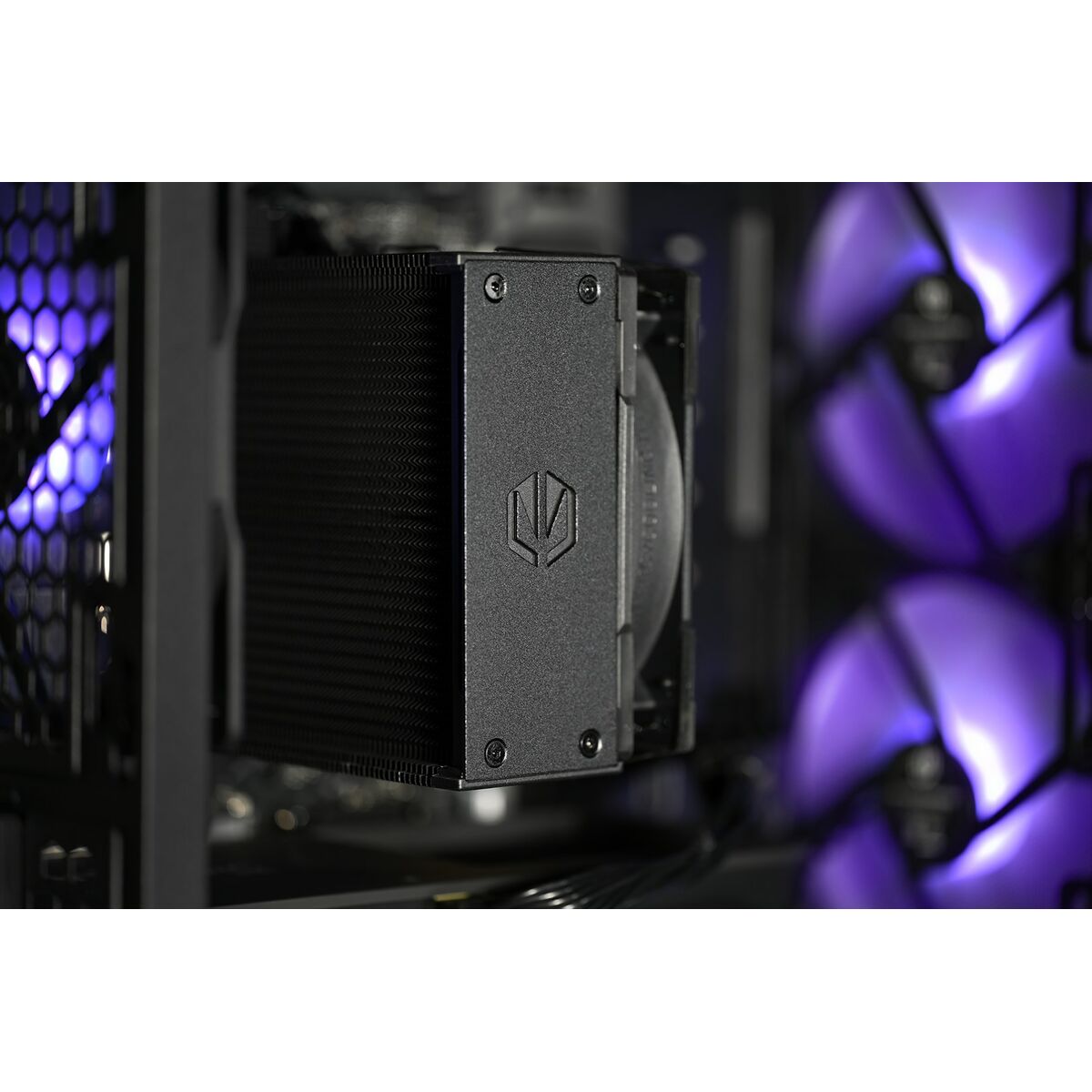 Afbeeldingen van Desktop PC Actina KOMACNGIP0253 AMD Ryzen 7 7700 32 GB RAM 2 TB SSD
