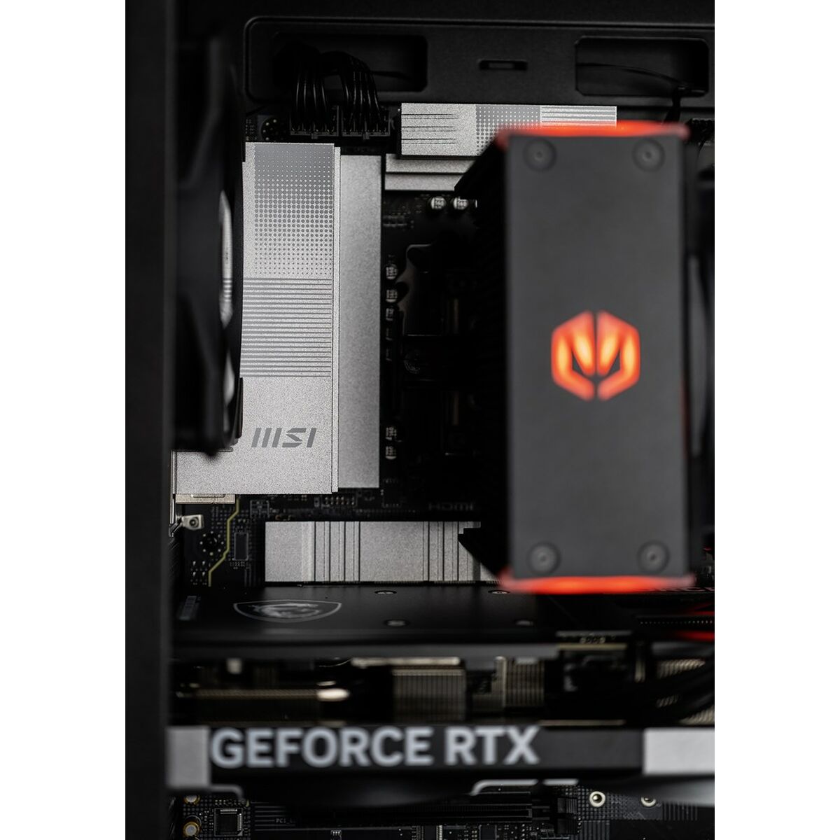 Afbeeldingen van Desktop PC Actina KOMACNGIP0384 Intel Core i7-8700 AMD Ryzen 7 8700F 32 GB RAM 1 TB SSD nvidia geforce rtx 5070