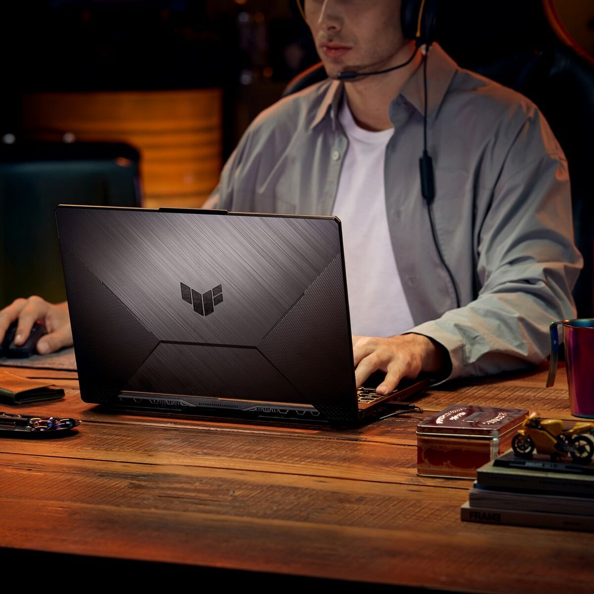 Afbeeldingen van Laptop Asus 90NR0JV7-M006Y0 15,6" AMD RYZEN™ 7 7435HS 16 GB RAM 512 GB SSD NVIDIA GeForce RTX 3050 (Refurbished A+)