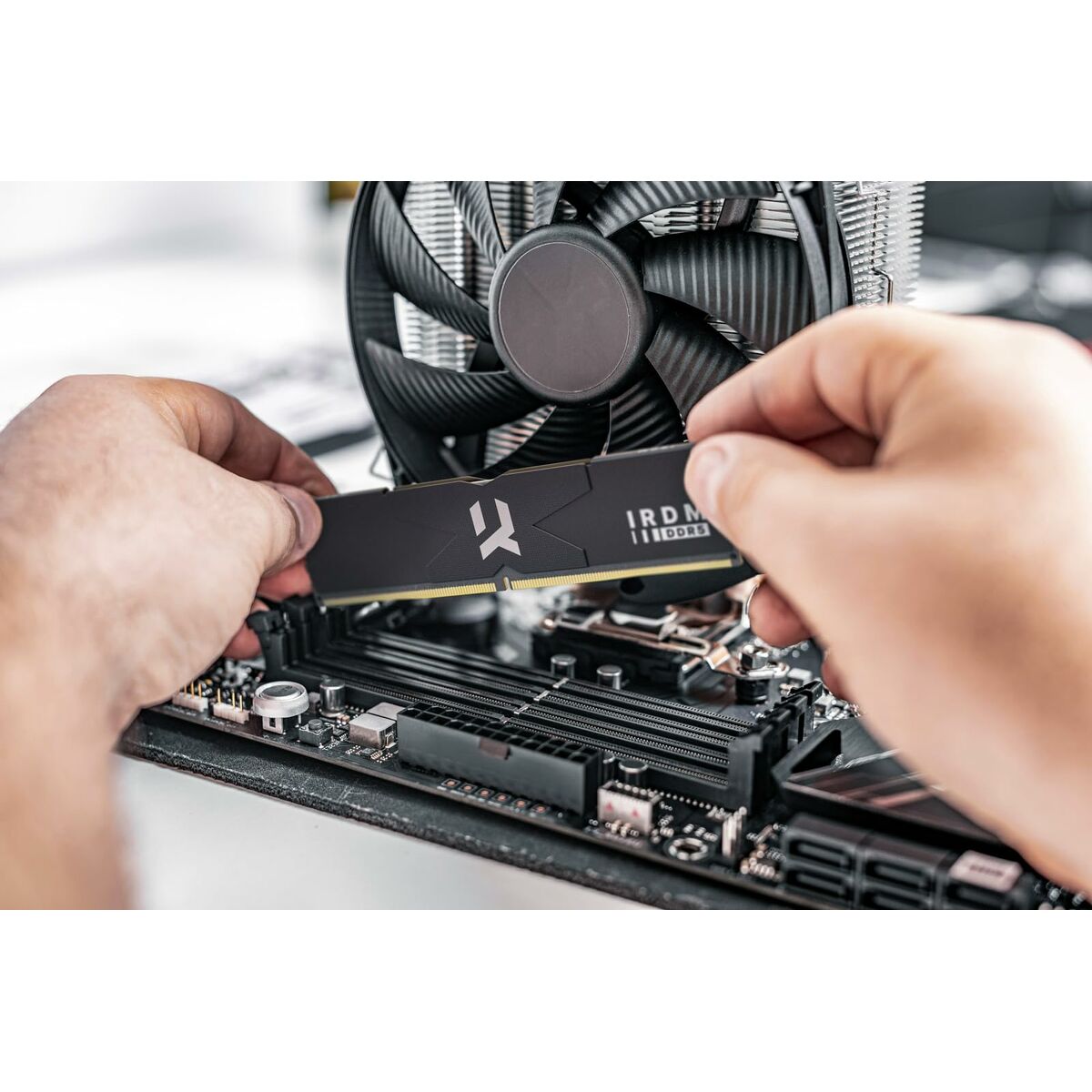 Afbeeldingen van RAM Memory GoodRam IR-5600D564L36S/32GDC 32 GB DDR5 5600 MHz CL36