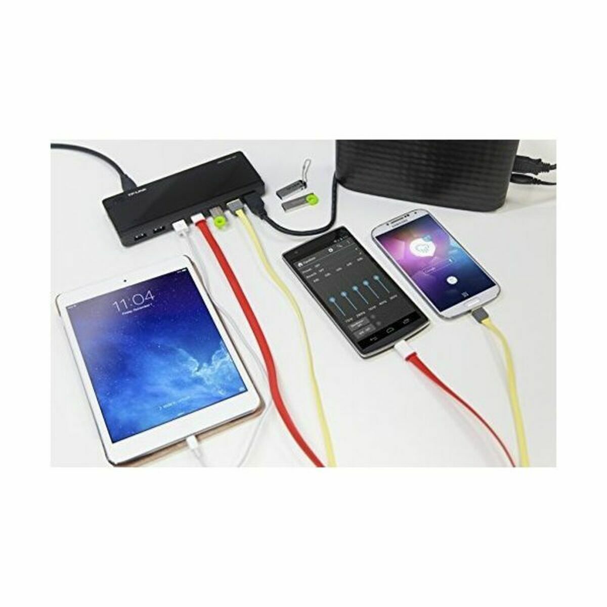 Picture of 7-Port USB Hub TP-Link UH700 USB 3.0 Black