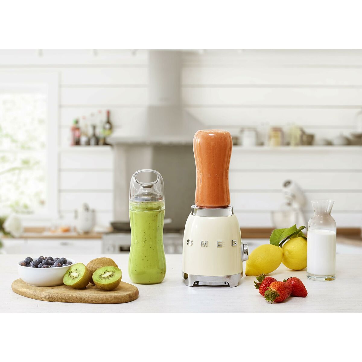 Mixer Smeg Crème 300 W 600 ml