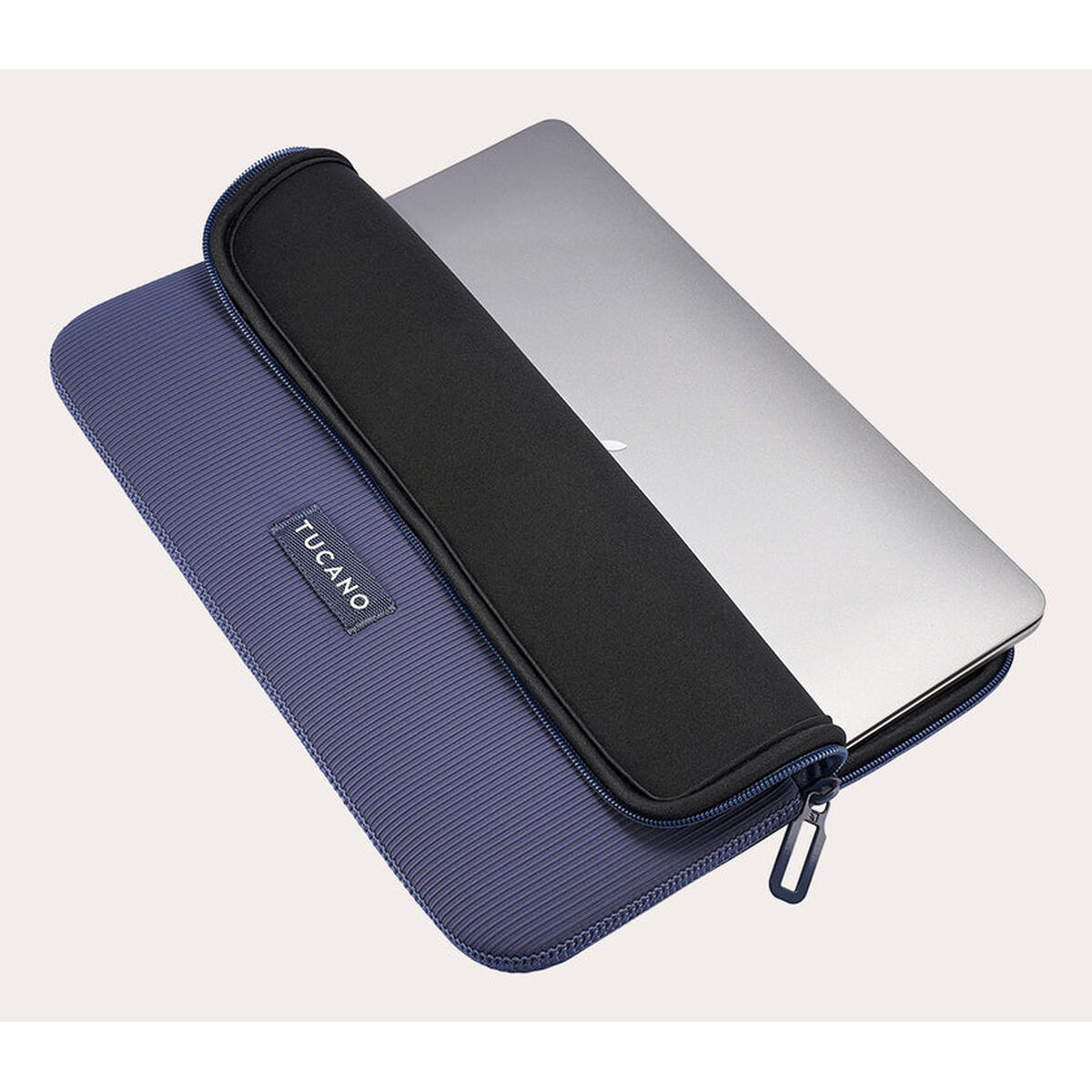 Picture of Laptop Case Tucano BFC21314-B