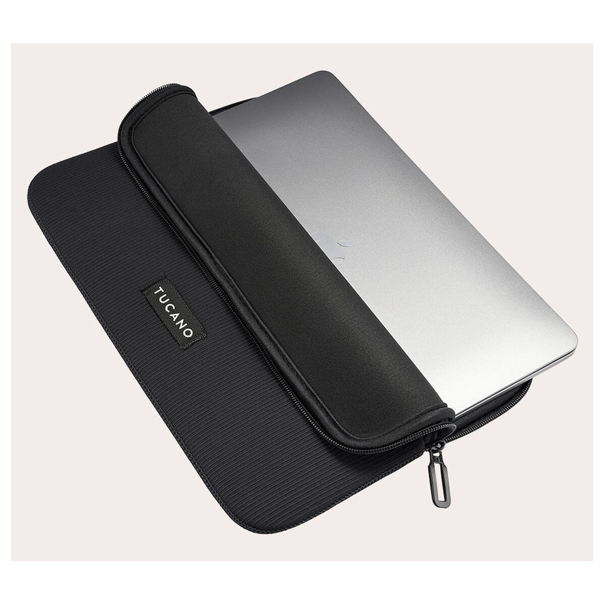 Picture of Laptop Case Tucano BFC21516-BK Black 16"