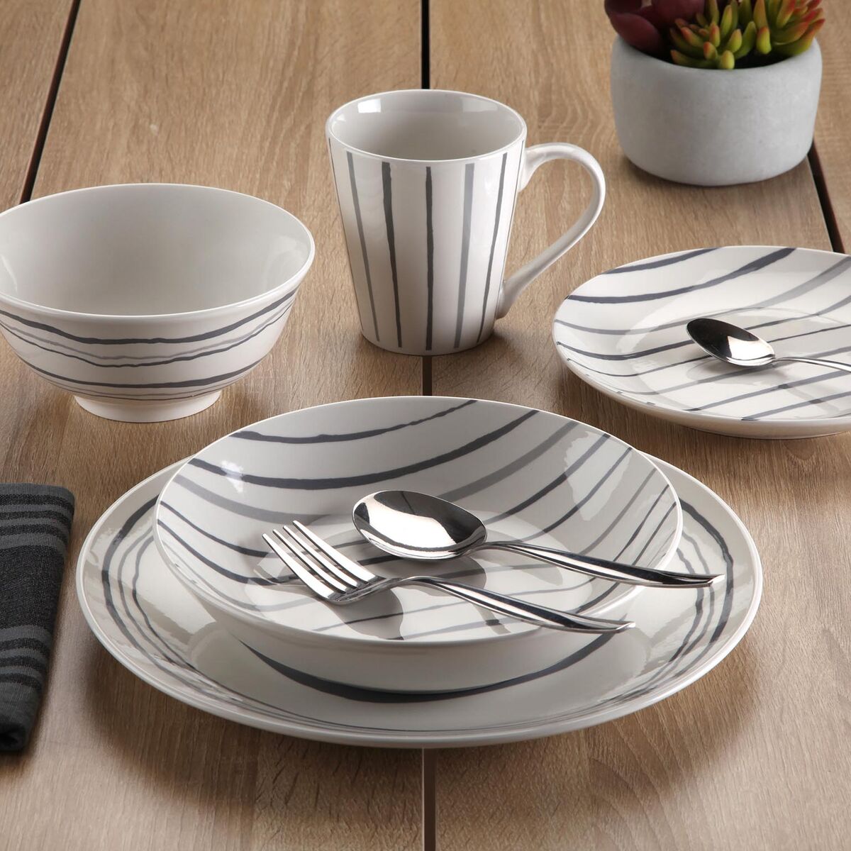 Image secondaire de Assiettes Versa Gris Porcelaine