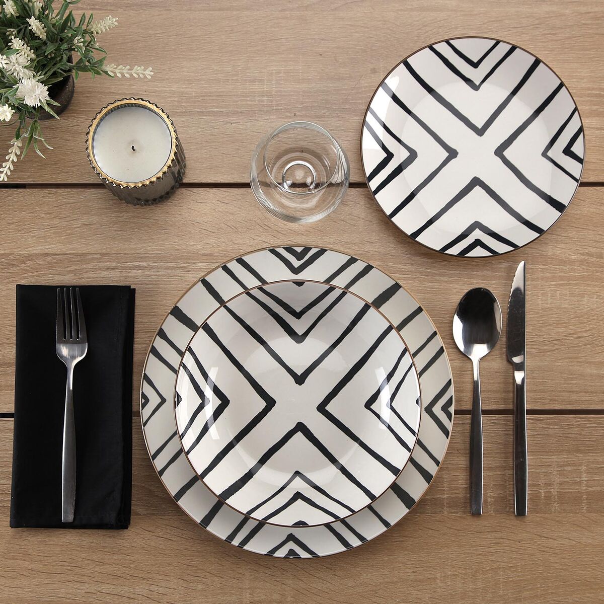 Image secondaire de Assiettes Versa Gris Porcelaine 18 Pièces